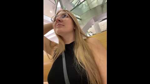 newlale @ stripchat on 20230923