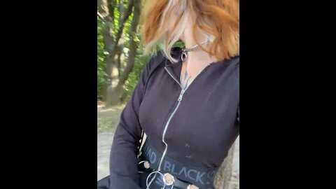 sallydinosaur @ stripchat on 20230923