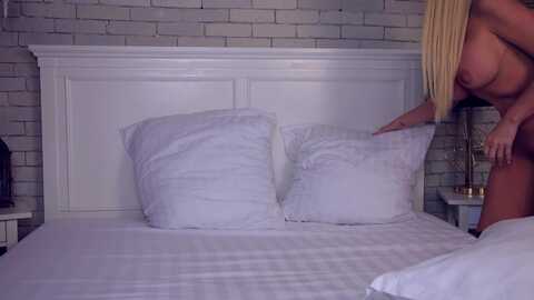 annabellahot @ stripchat on 20230924