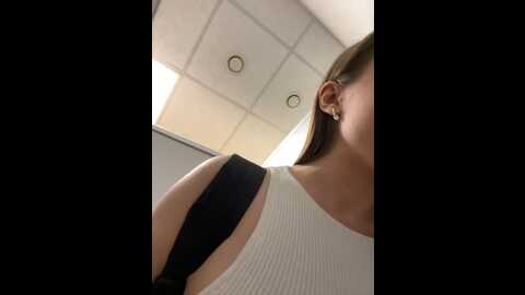 brilliant_kiss @ stripchat on 20230924