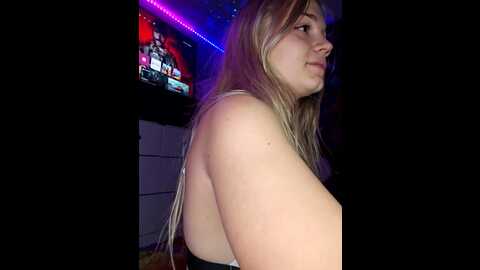 cutiepietease02 @ stripchat on 20230924