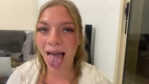 lizzy_lush @ stripchat on 20230924