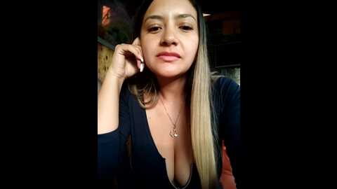 alana_69 @ stripchat on 20230925
