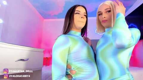 alessia_and_valeria @ stripchat on 20230925