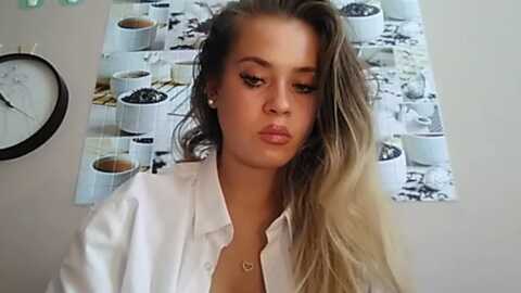avacutegirl @ stripchat on 20230925