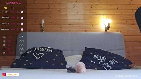 larablond @ stripchat on 20230925