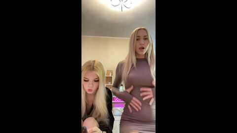 best_blondie @ stripchat on 20230926