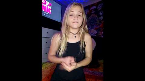 cutiepietease02 @ stripchat on 20230926