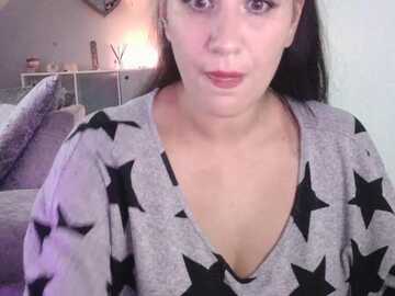 lusciouslucillex @ stripchat on 20230927