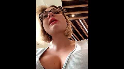 miss_reina @ stripchat on 20230927