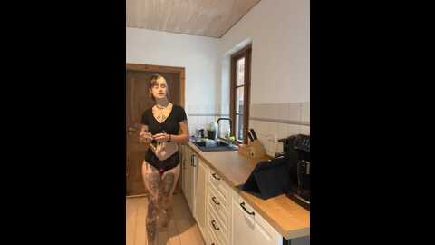 sallydinosaur @ stripchat on 20230927