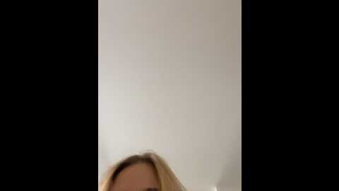 curchez_ @ stripchat on 20230928