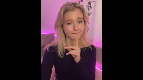 lunarase @ stripchat on 20230928