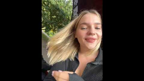 legally_blonde @ stripchat on 20230929