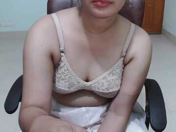 lipasharma @ stripchat on 20230929