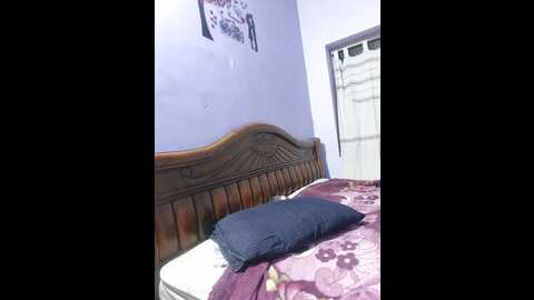 lissaa99 @ stripchat on 20230929