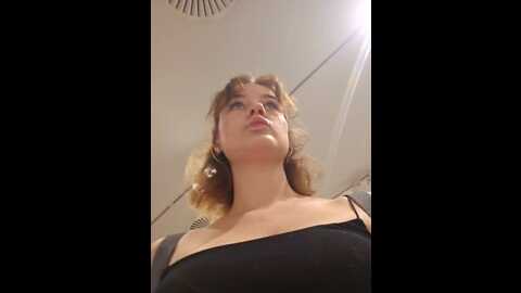 maribelriver @ stripchat on 20230929