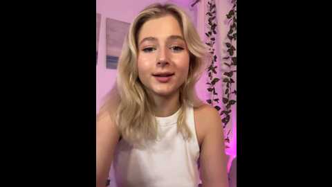 lunarase @ stripchat on 20230930