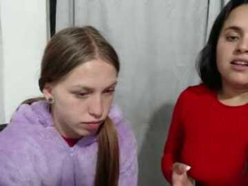 meliinda_isabella @ stripchat on 20230930