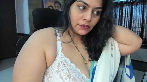 tarivishu23 @ stripchat on 20230930