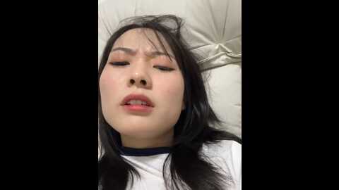 _y___ @ stripchat on 20231001