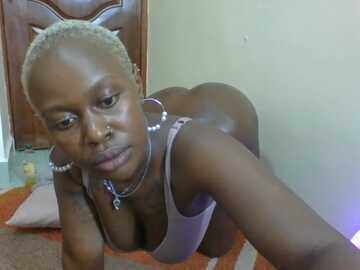 black__minaj @ stripchat on 20231001