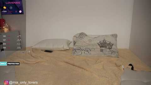 cuteface_bigass_ @ stripchat on 20231001