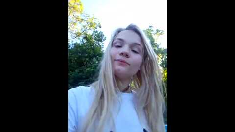 cutiepietease02 @ stripchat on 20231001