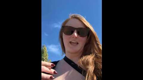 gingersnap33 @ stripchat on 20231001