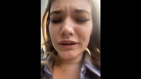 holy_tereza @ stripchat on 20231001