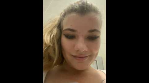 holy_tereza @ stripchat on 20231001