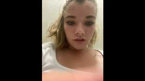 holy_tereza @ stripchat on 20231001