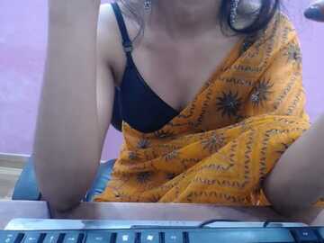 yours_varsha @ stripchat on 20231001