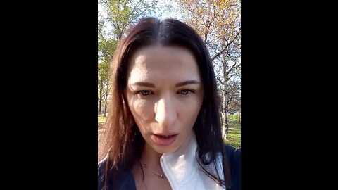 brilliant_queen1 @ stripchat on 20231002