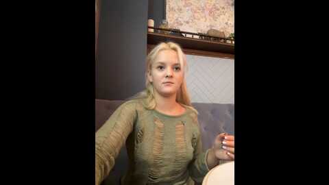 leonagik @ stripchat on 20231002