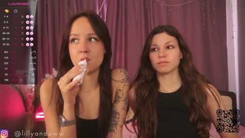 lillycrei @ stripchat on 20231002