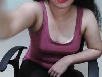 lipasharma @ stripchat on 20231002