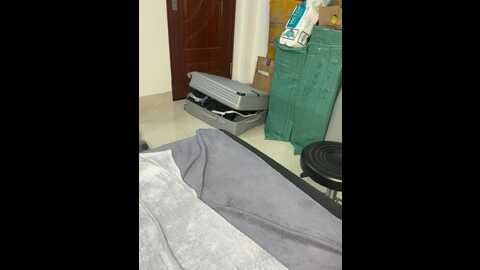 massage_nura @ stripchat on 20231002