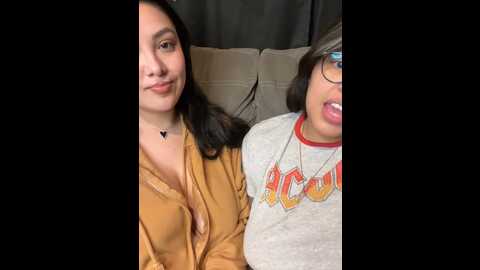 miacanela_xo @ stripchat on 20231002