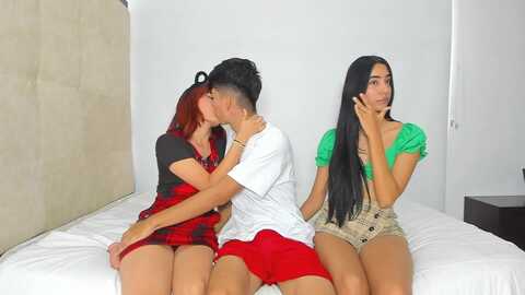 girlswetroom @ stripchat on 20231003