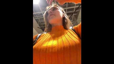 olivia_963 @ stripchat on 20231003
