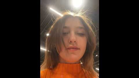 olivia_963 @ stripchat on 20231003