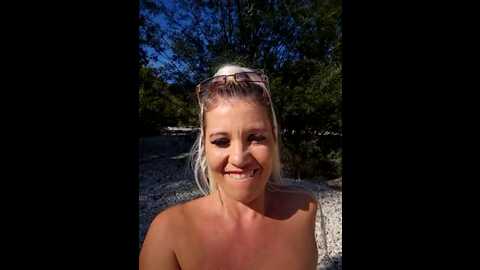 sexy_sparkling_ @ stripchat on 20231003