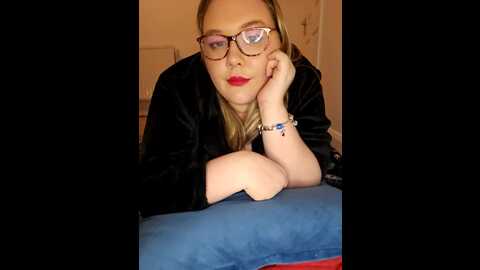 sexycurvyj @ stripchat on 20231003