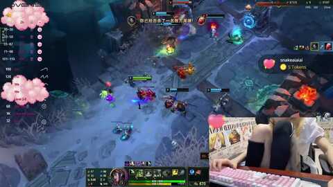 snakegirlqaq @ stripchat on 20231003