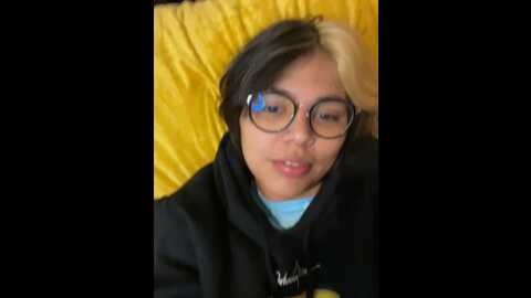 miacanela_xo @ stripchat on 20231004