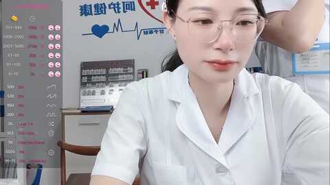 wenwen1688 @ stripchat on 20231004