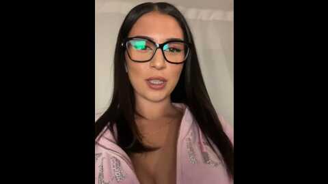 yasmine_khalifa @ stripchat on 20231004