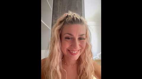 clara_k @ stripchat on 20231005