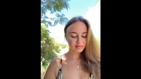 milanadolly @ stripchat on 20231005